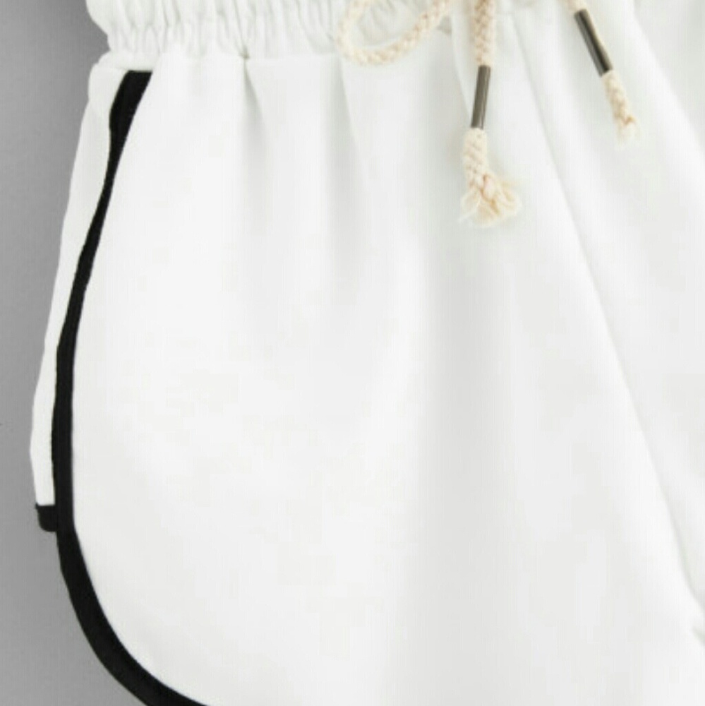 Drawstring Waist Ringer Shorts - Picture 4 of 4